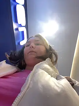 KateBurlesk's cam snapshot