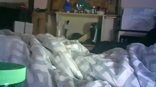 ON3YOULLN3VER_FIR3's cam snapshot