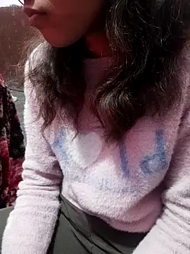 Mynidhiji's cam snapshot