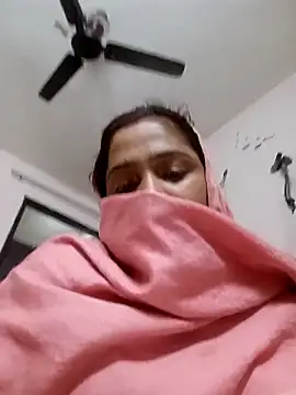 Trisha_71's cam snapshot