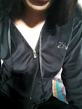 Husain_pari's cam snapshot