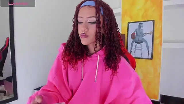 dolly_boob live sex cam