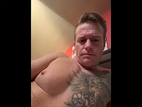 DILFiGuess1 live sex cam