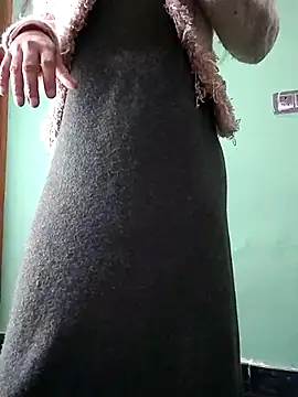 Ruhi_07's cam snapshot