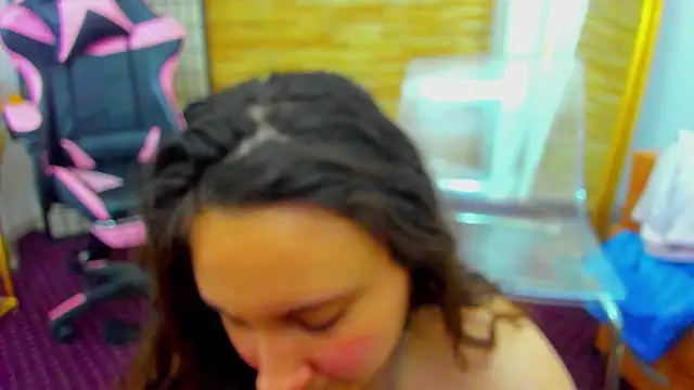 AishaRouhi live sex cam