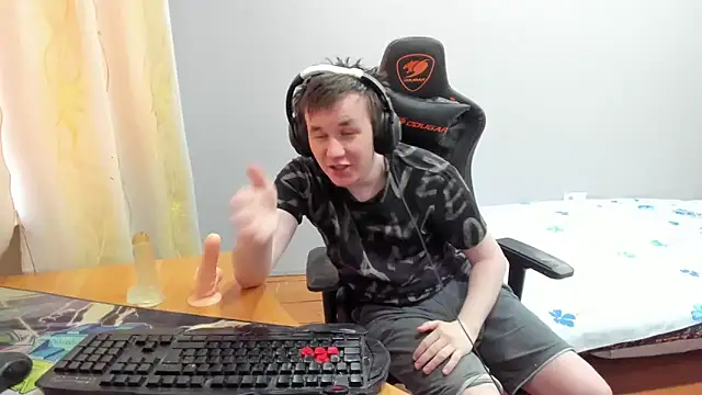 iliaskrislove live sex cam