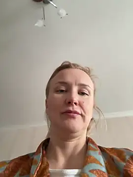 DianaNatur's cam snapshot