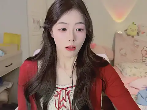 Onecutelittle's cam snapshot