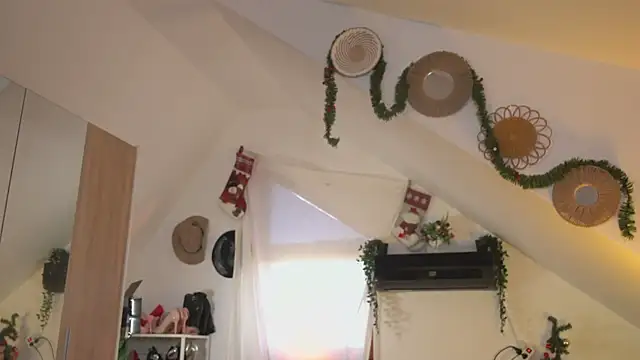 Amaliamour live sex cam