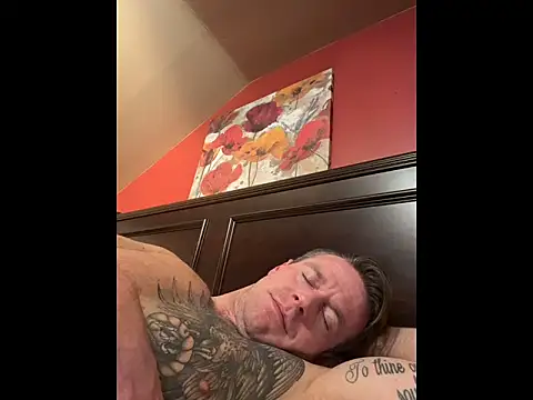 DILFiGuess1 live sex cam