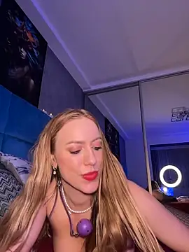 LunaAlya's cam snapshot