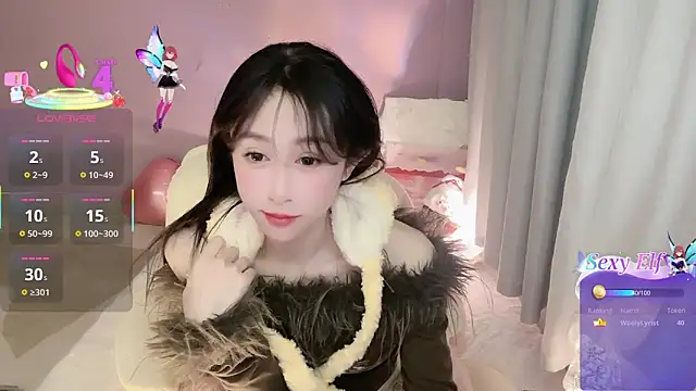 Fayebae_11's cam snapshot