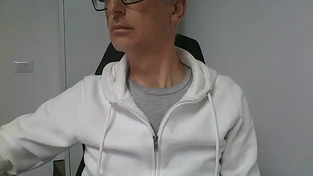 Sensor2000 live sex cam