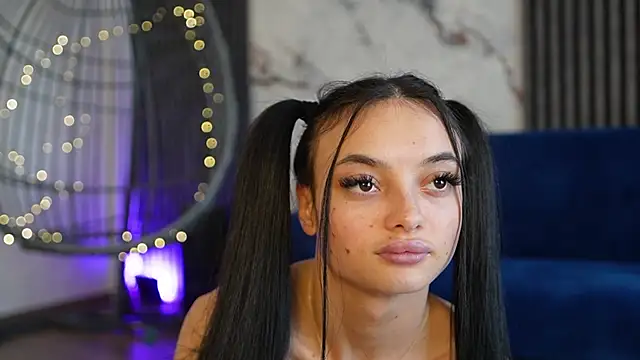 RachelRavee's cam snapshot