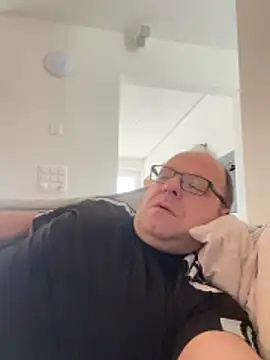 coupleLatinaLovers live sex cam