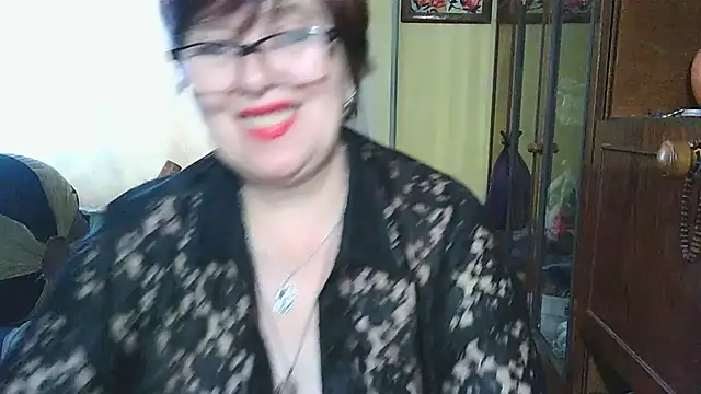 VeronicaGold511's cam snapshot