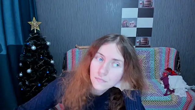 pa1e_pr1ncess's cam snapshot