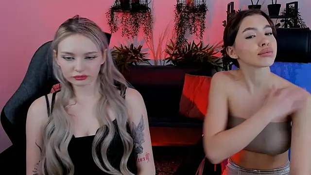 IndigoFae's cam snapshot