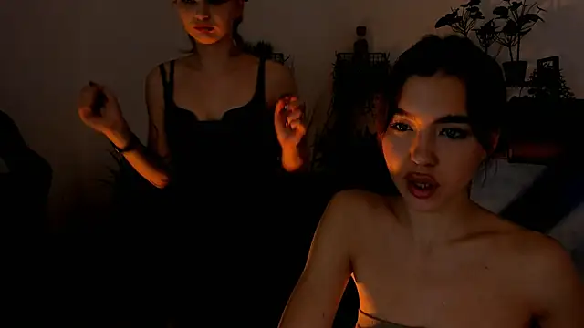 IndigoFae's cam snapshot