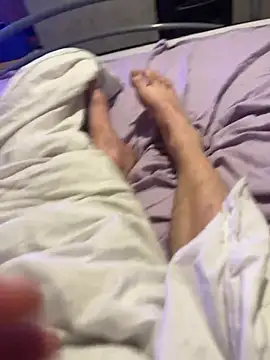 Lylyetcedric's cam snapshot