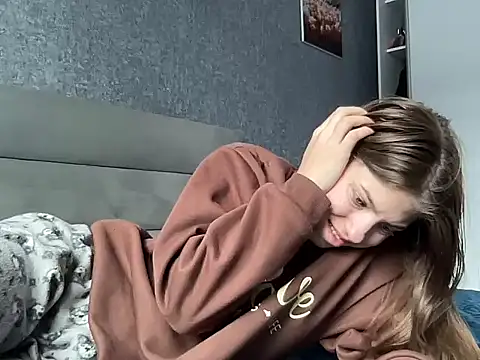 felicity_gold's cam snapshot