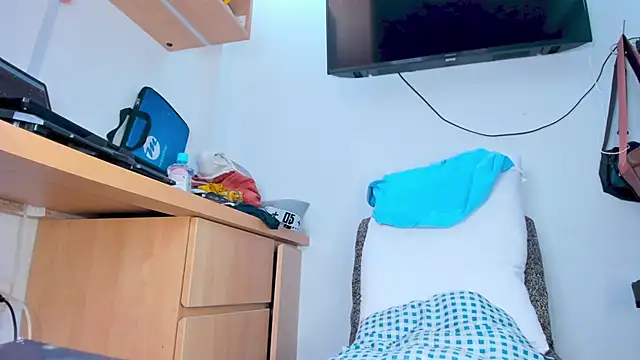 MikeMiller2 live sex cam