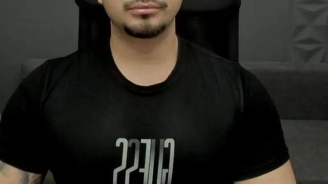 TonyWilcox live sex cam