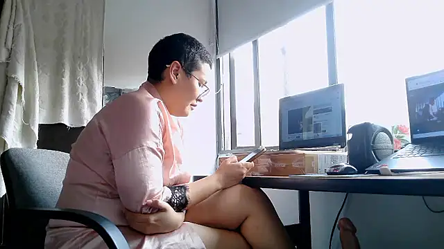 luxandracon23 live sex cam