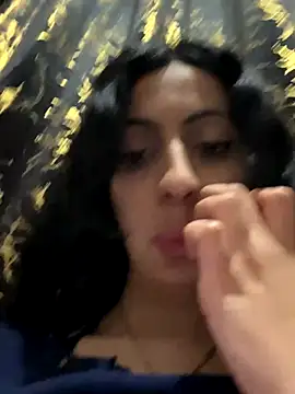 Ni-_haL01 live sex cam