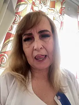 Irina2909@xh live sex cam