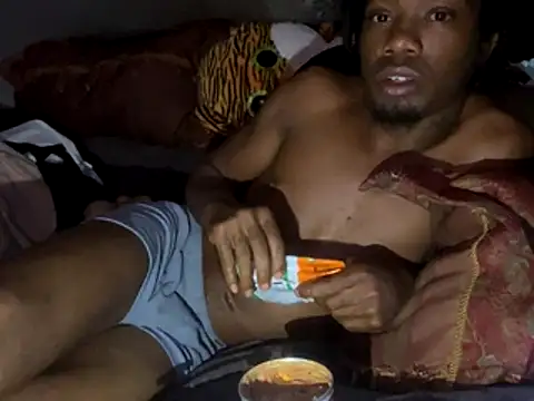 SlimeCrownzOut5 live sex cam