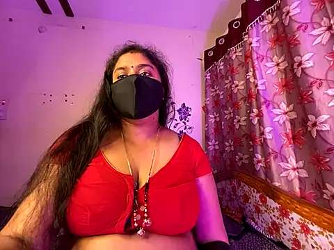 LouleyRanii's cam snapshot