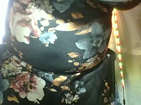 SEXY_METISE's cam snapshot