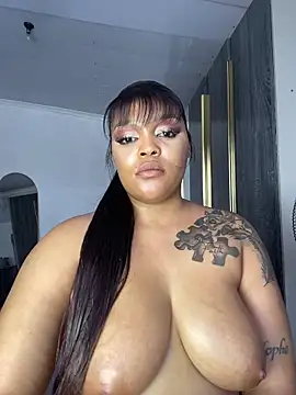 Iam-Sharifa's cam snapshot