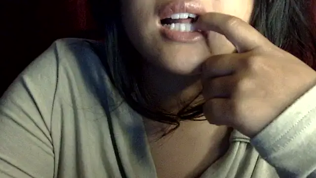 charming_karishma live sex cam