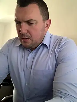 Mike8523 live sex cam