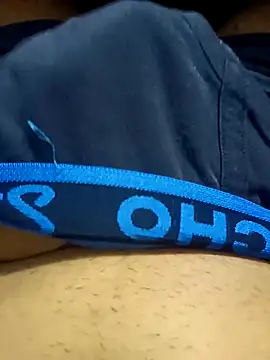 Lovely-boy-ash's cam snapshot