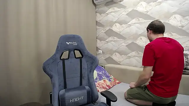 SerzhKorol1's cam snapshot