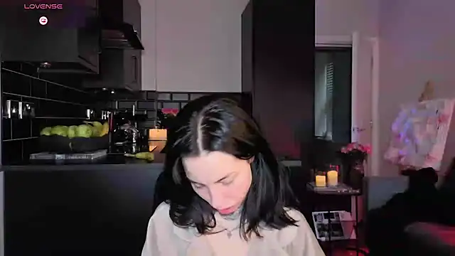 -_Alice live sex cam