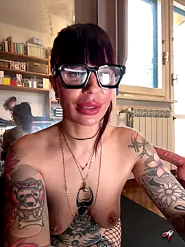 the__INK_BRAT_inKinkyland live sex cam