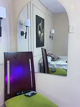 Ambersfoxx live sex cam