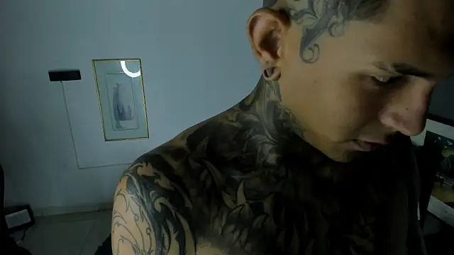 Travistanner_28 live sex cam