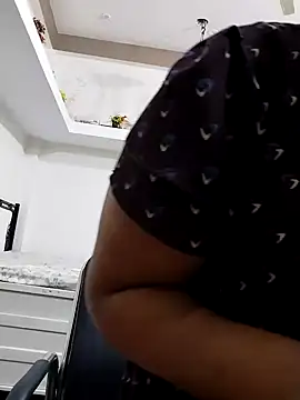 Your-Rasmalai live sex cam