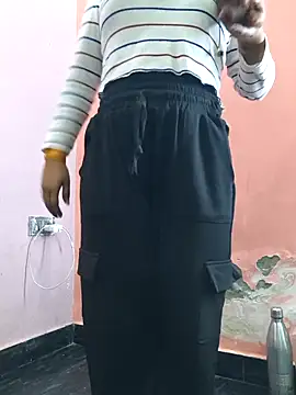 Ananya_34's cam snapshot