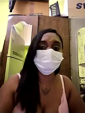 Dharshini98's cam snapshot