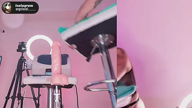 Angelst__'s cam snapshot