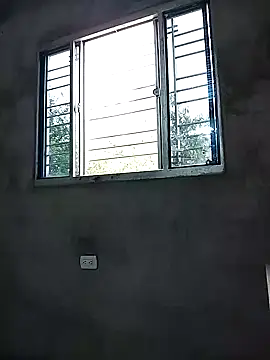 ariana_d20 live sex cam