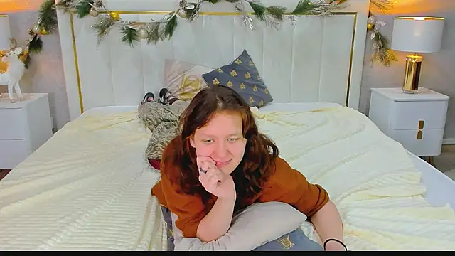 TRINITI_MOON live sex cam