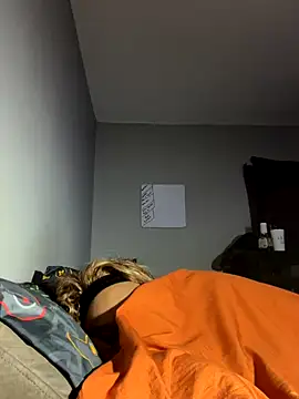 tweetbad's cam snapshot