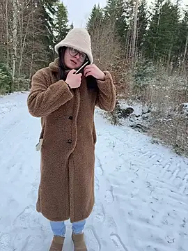 AvaFlowers6's cam snapshot